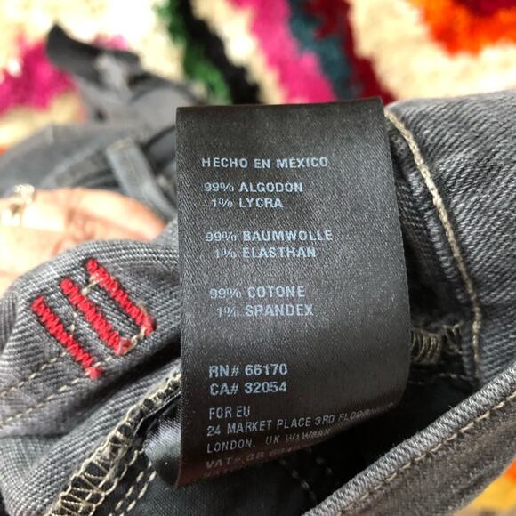 BDG Twig High Rise Cropped Two Tone Black Jeans - Picture 15 of 15